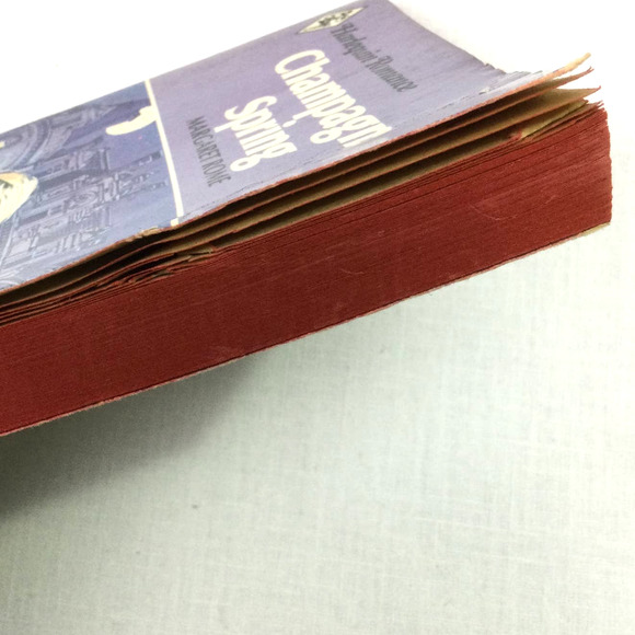 Harlequin Romance Classic Vintage 5 Book Bundle - Picture 8 of 9